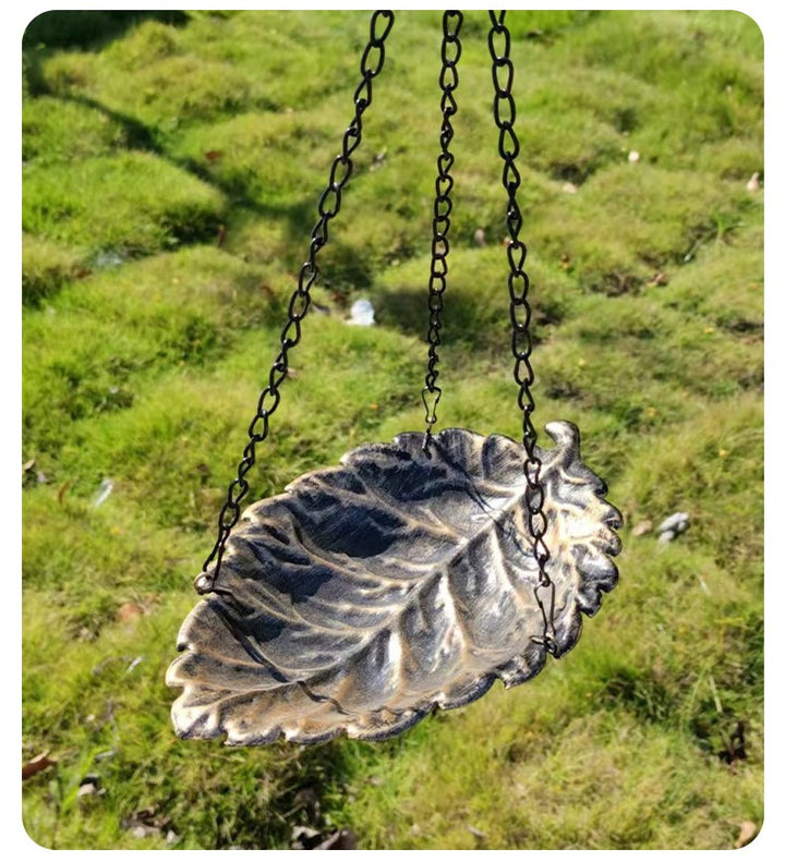 Metal Leaf Tray Hanging Bird Feeder