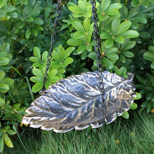 Metal Leaf Tray Hanging Bird Feeder